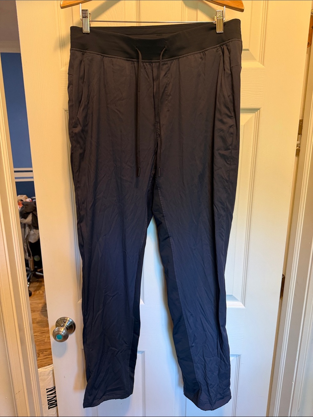Lulu Men's Performance Drawstring Pants - Black